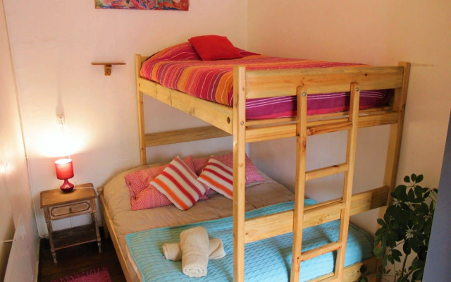 Casa Volante Hostal - Hostel