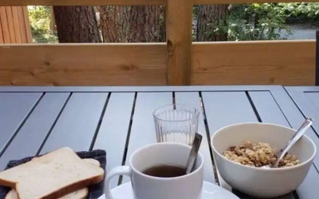 Holiday Home 2 Under the Trees