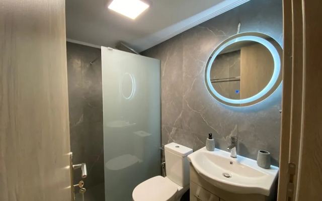 Kalamata Garden Haven - Escape Amidst Greenery