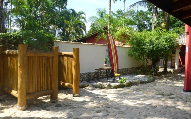 Mandacaru Chalés e Suítes