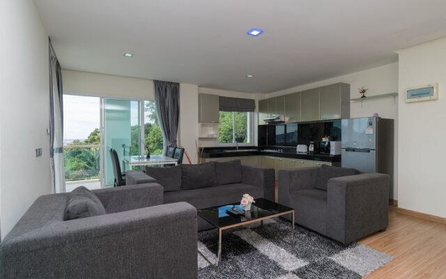 GoldStone Residency Patong , Phuket
