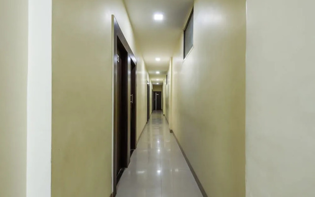 OYO 19622 Hotel Morya