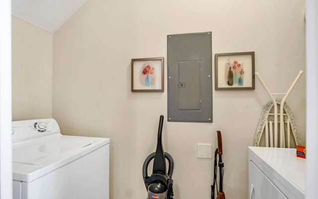 Private Pool BBQ Free Resort Access, Near Wdw!