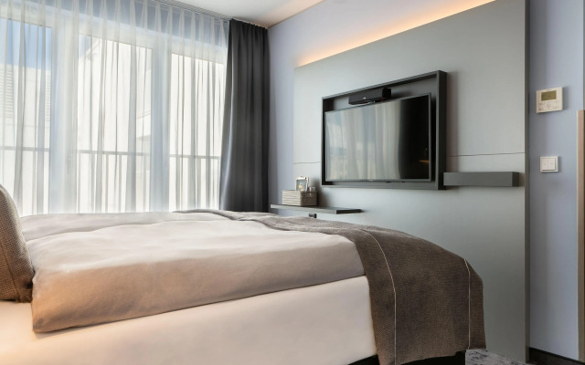 Holiday Inn - the niu, Charly Frankfurt City by IHG