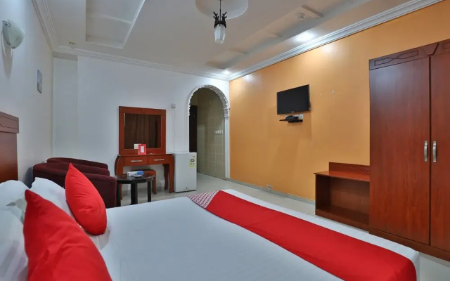 OYO 334 Taraf Jeddah Hotel