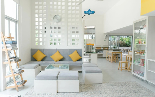 Recenta Phuket Suanluang
