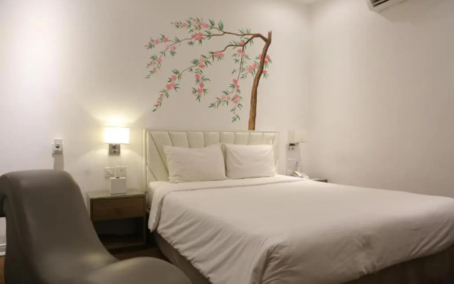 Vyhouse Hanoi Hotel