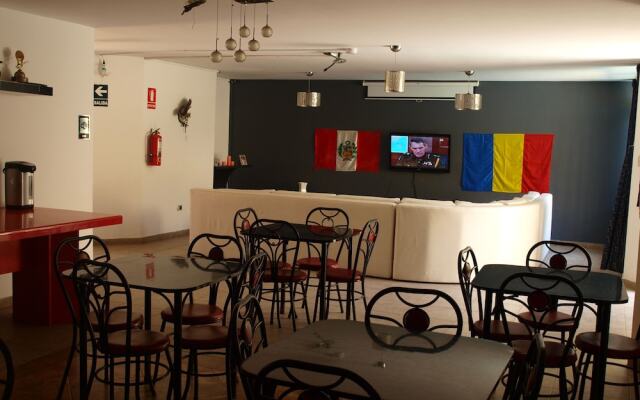Hostal Isis