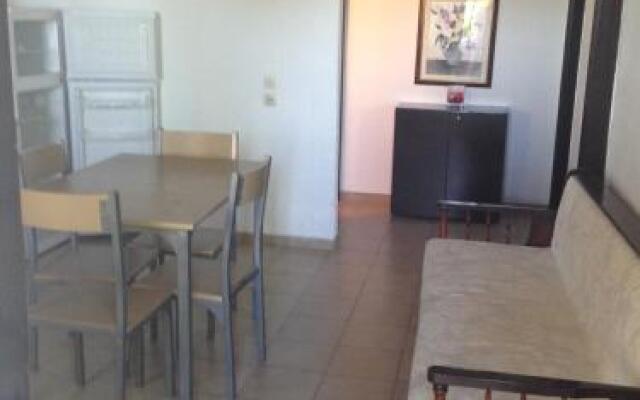 Yiannis Rania Apartments