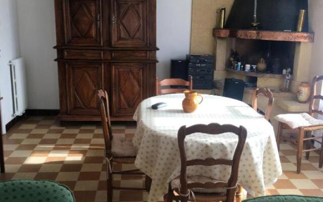 Maison de 3 chambres avec wifi a Manosque