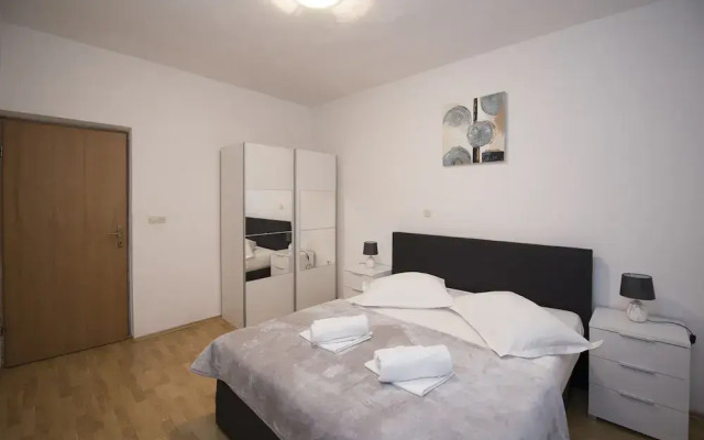 Robert - sea View - A2