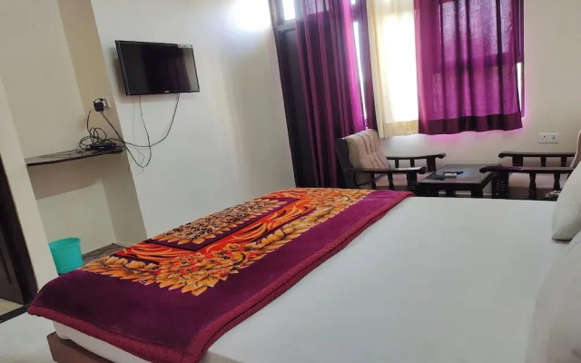 Hotel Amrapali