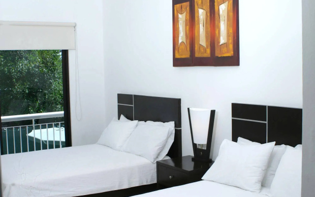 Hotel Holly