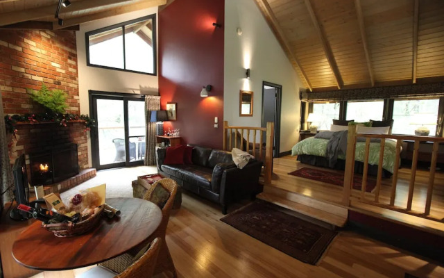 Woodlands Rainforest Retreat