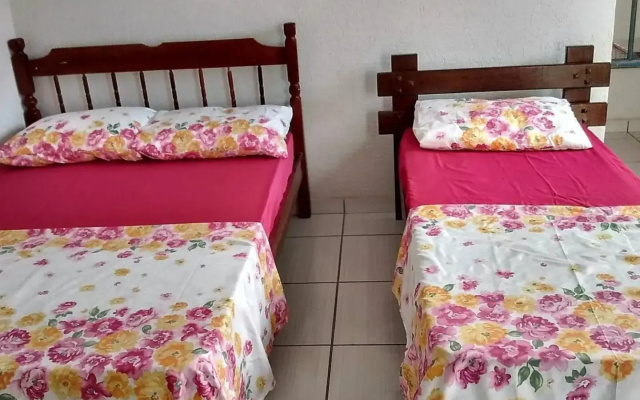 Suíte 2 com piscina e wi-fi em Caraguatatuba