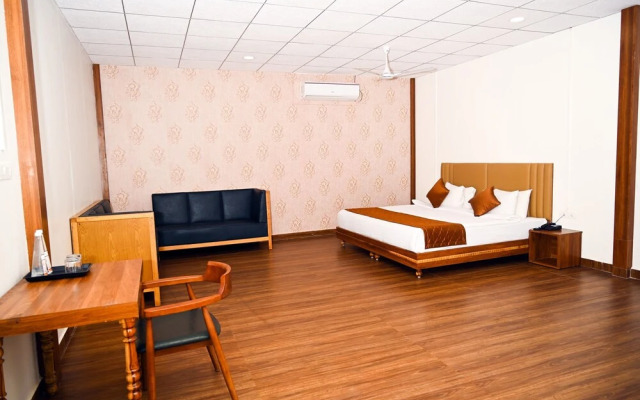 TGI Insignia Resort & Villa's