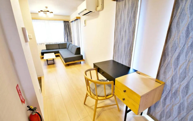 メイスン倶楽部 安里 4F