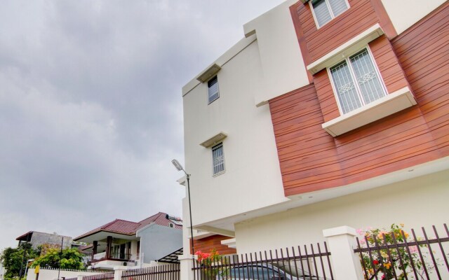 OYO 93190 Sartika Gh Syariah