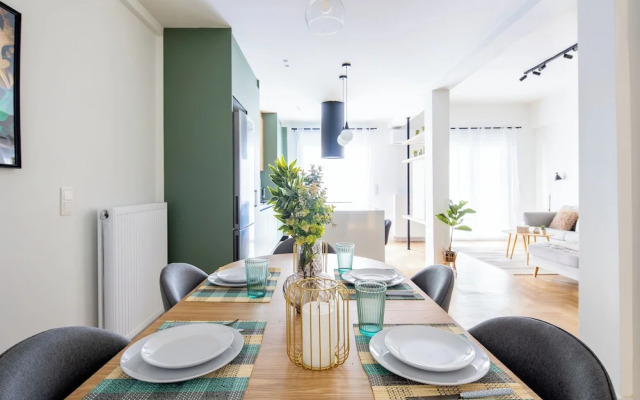 Mystique 2-Bedroom Apartment in Athens