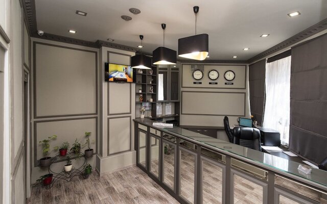 Zirka Hotel