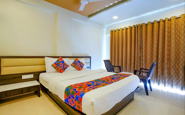 Fabhotel Ramjis Residency