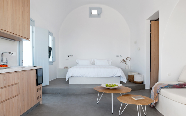 Santorini Heights