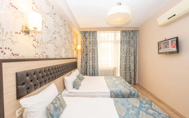 Tugra Hotel