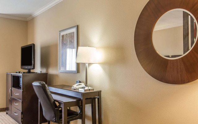 Comfort Suites Lawton Near Fort Sill