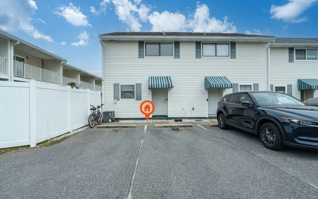 Rum Runner's Retreat - Miramar Beach