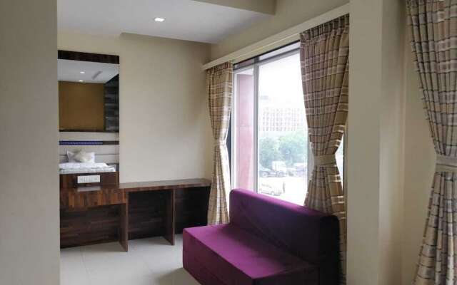 Hotel White House