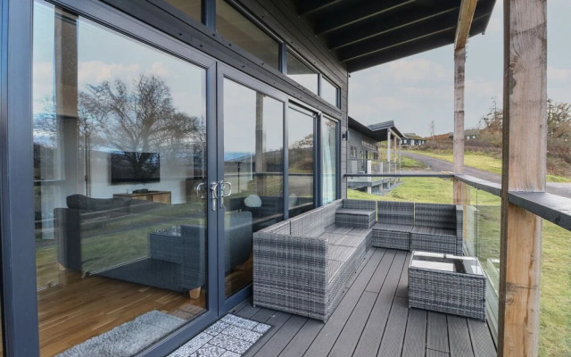 Osprey View Lodge &amp; Hot Tub