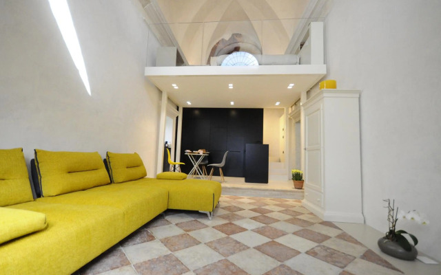 Holliday Charming Home