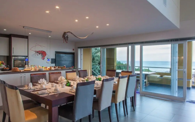 Crayfish Lodge Sea & Country Guest House