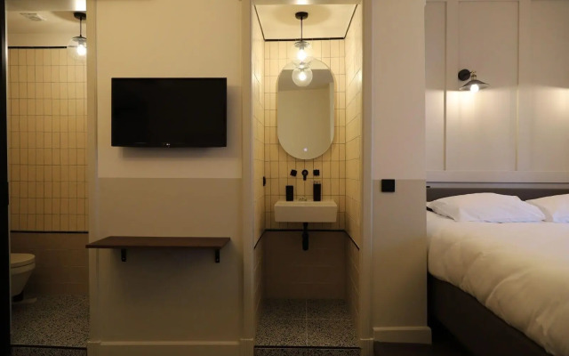 Mr.Lewis Hotel Rotterdam