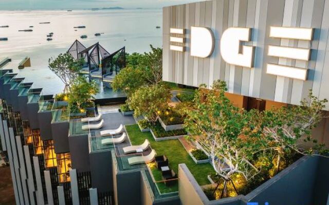 Edge Central Pattaya Condo