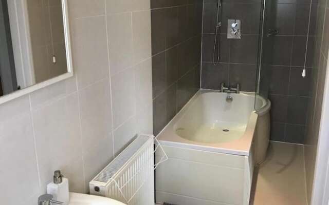 Brighton Two Bedrooms Apartment