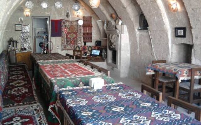 Kadir's Antiq Gelveri House