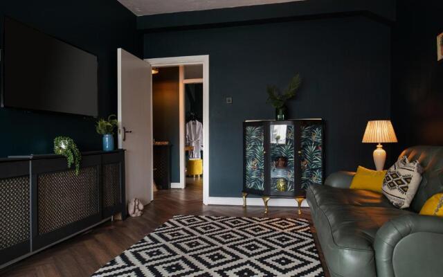 Lonsdale house by Orenda-Luxe