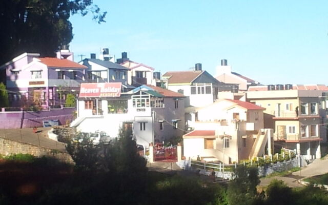 Hotel Heaven Holiday