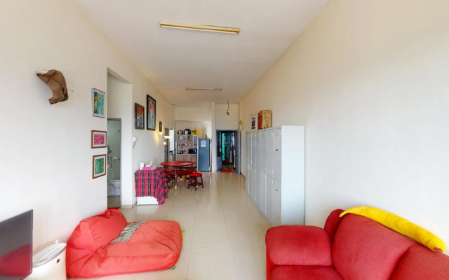 OYO 90479 Monkey Mansion