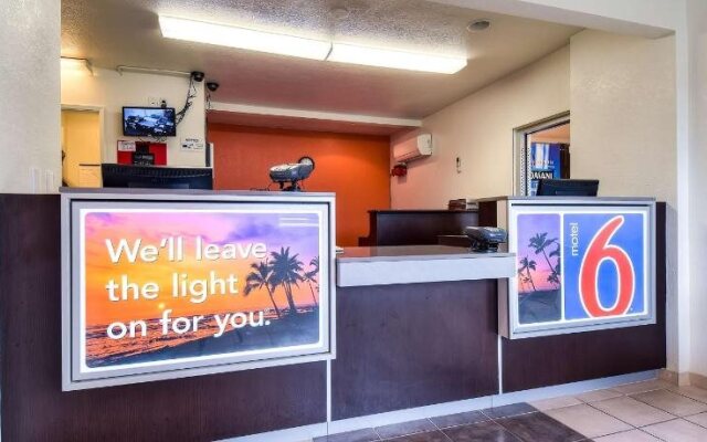 Motel 6 Los Angeles - Whittier