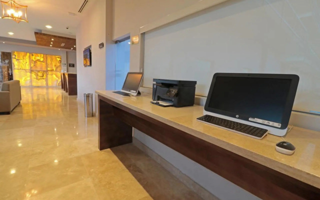 Bluu Hotel
