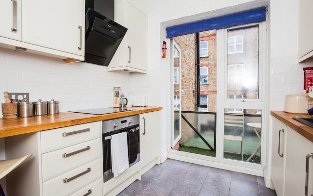 Shoreditch 2 Bedroom Flat