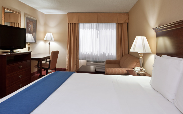 Holiday Inn Express Mt Vernon by IHG