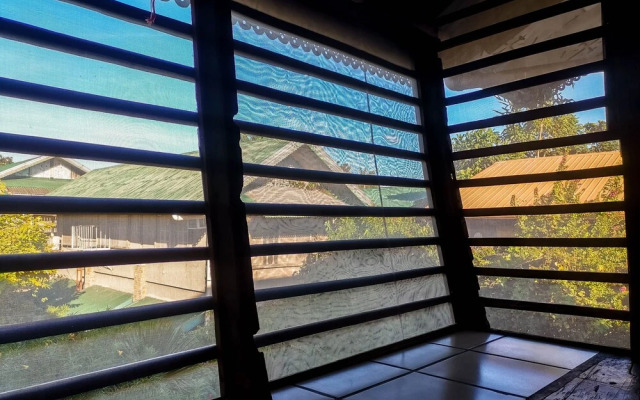 Lifesprings Community Center - Hostel