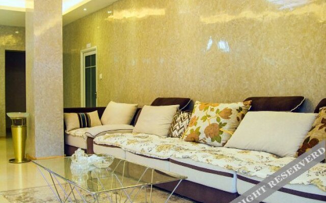 Zhangjiajie Clover Hotel