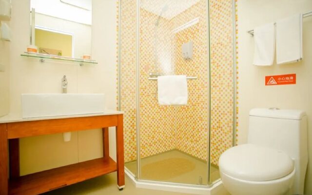 Home Inn (Changchun Hi-tech Zone Jilin University)