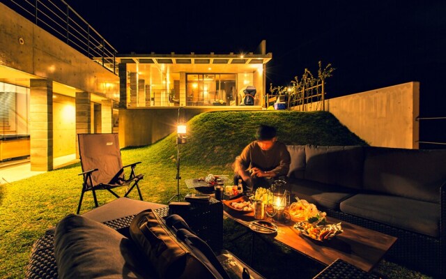 The:MOVES-Musée Villa-