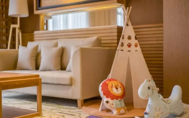 Vyluk J Hotel South Asian Garden Dianchi