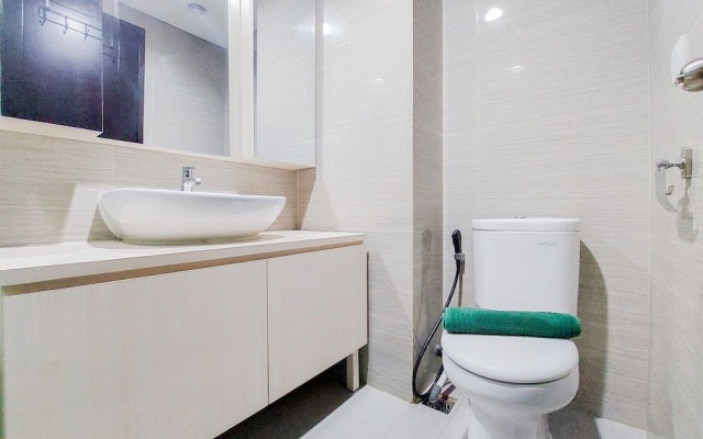 Simply And Modern Studio At Casa De Parco Apartment